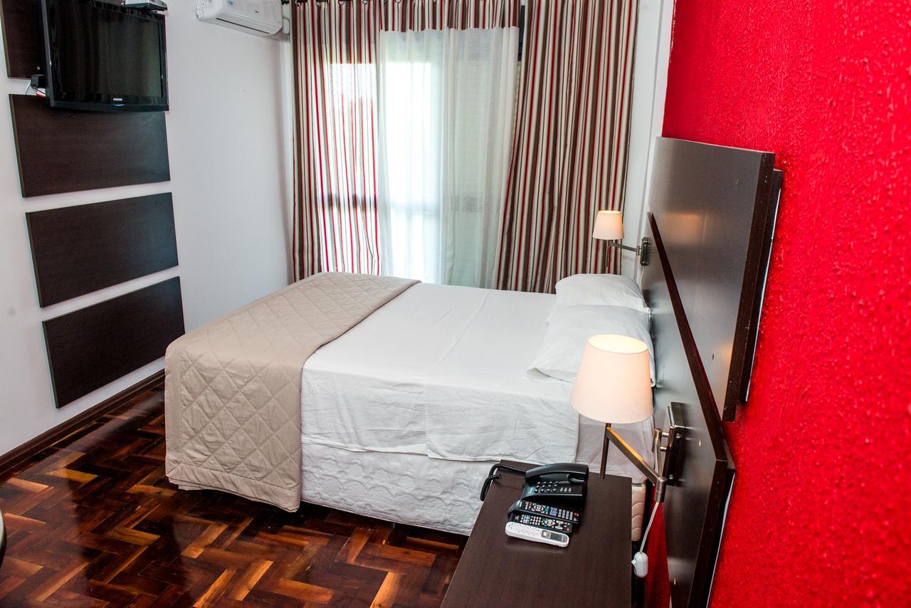 Bagé Novo Hotel Fenicia المظهر الخارجي الصورة